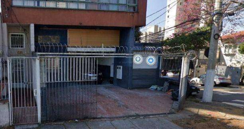 01 galpão de 240 metros  01 Apto de 126 metros  01 garagem de 33 metros