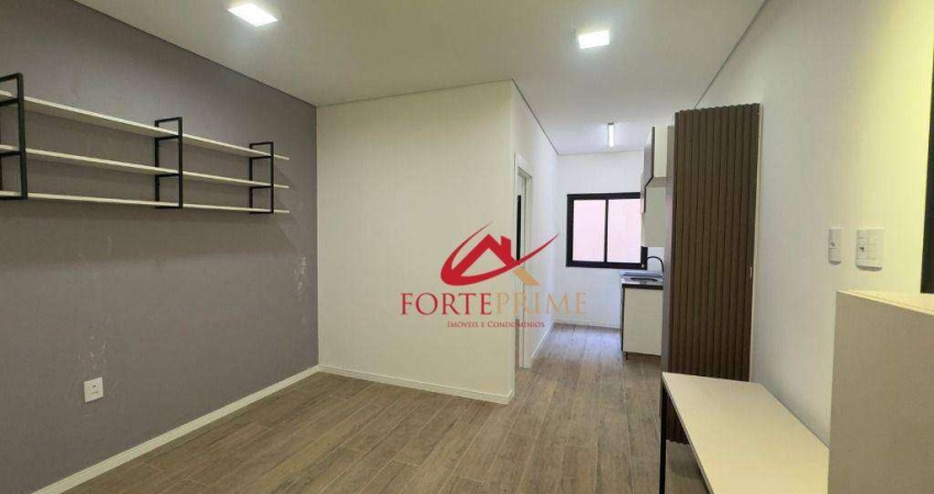 Apartamento com 2 dormitórios para alugar, 35 m² por R$ 3.057,50/mês - Santo Amaro - São Paulo/SP