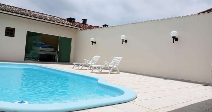 Sobrado com 5 dormitórios à venda, 224 m² por R$ 900.000,00 - Vila Nova Itanhaem - Itanhaém/SP