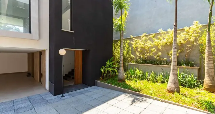 Sobrado com 4 dormitórios à venda, 712 m² por R$ 6.420.000,00 - Jardim Cordeiro - São Paulo/SP