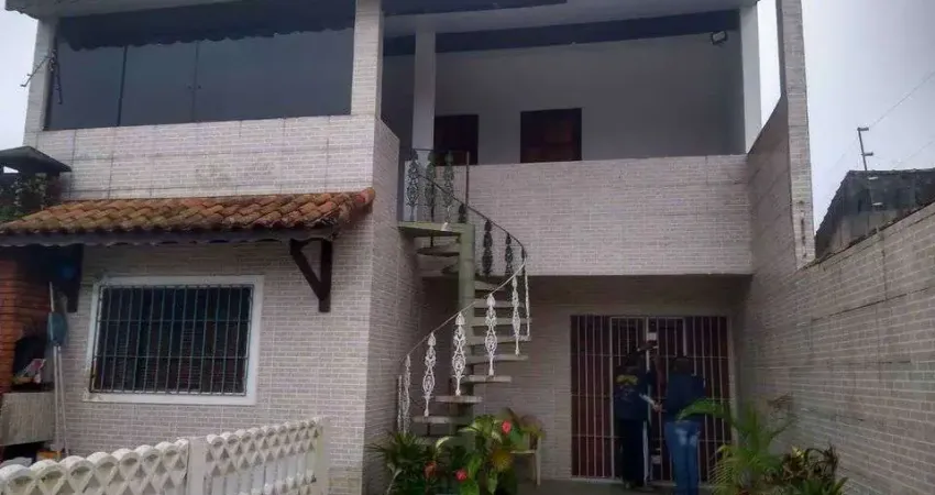 Sobrado com 3 dormitórios à venda, 144 m² por R$ 350.000,00 - Vera Cruz - Mongaguá/SP