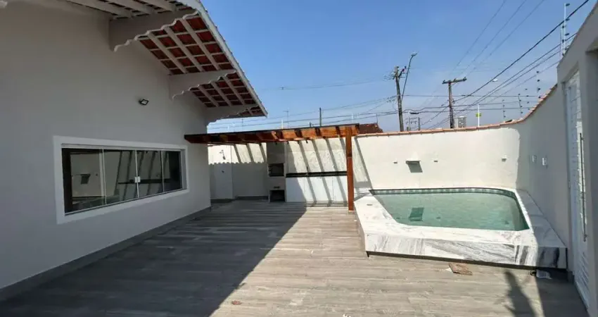 Casa à venda, 211 m² por R$ 787.000,00 - Caiçara - Praia Grande/SP
