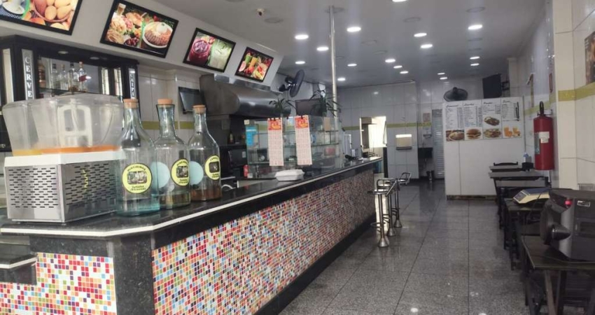 Salão para alugar, 82 m² por R$ 4.045,00/mês - Piraporinha - Diadema/SP