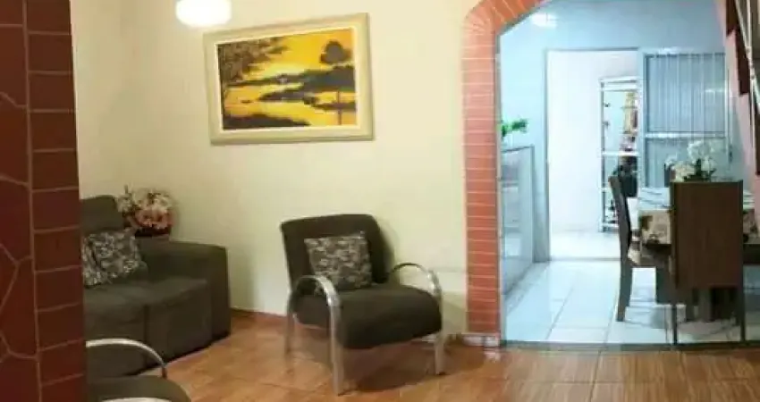 Sobrado com 3 dormitórios à venda, 208 m² por R$ 840.000,00 - Cerâmica - São Caetano do Sul/SP