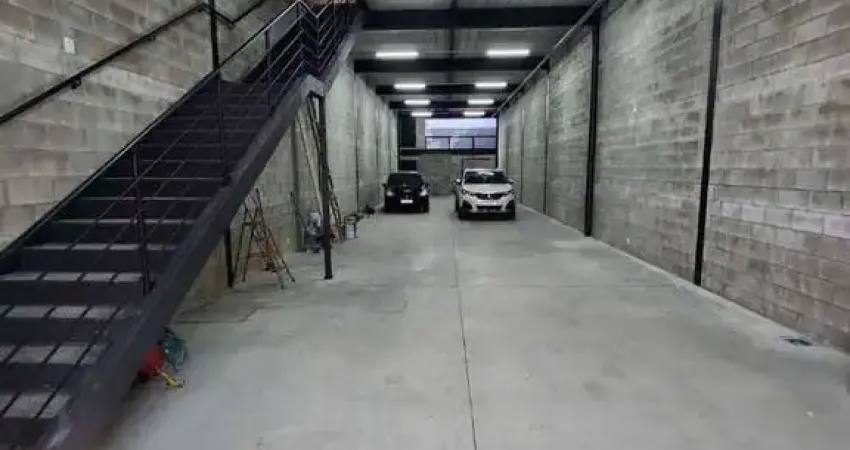 Galpão, 440 m² - venda por R$ 2.650.000,00 ou aluguel por R$ 15.811,00/mês - Santo Antônio - São Caetano do Sul/SP