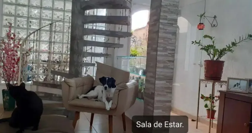 Sobrado com 3 dormitórios à venda, 216 m² por R$ 660.000,00 - Assunção - São Bernardo do Campo/SP