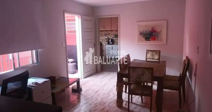 Vende-se casa em Veleiros.