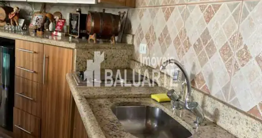 Sobrado 220 m²  bairro Vila Campo Grande SP
