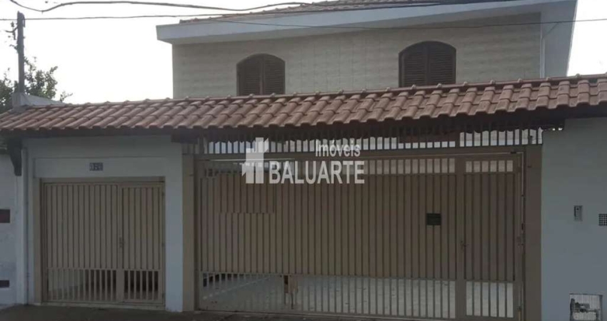 Sobrado com 4 Quartos e 3 banheiros à Venda, 235 m²