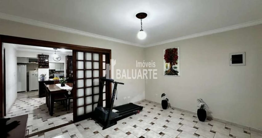 Casa com 3 Quartos e 3 banheiros à Venda, 118 m² por R$ 836.000