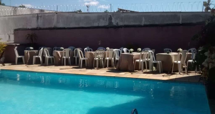 Casa com 3 quartos à venda no Biritiba, Poá 