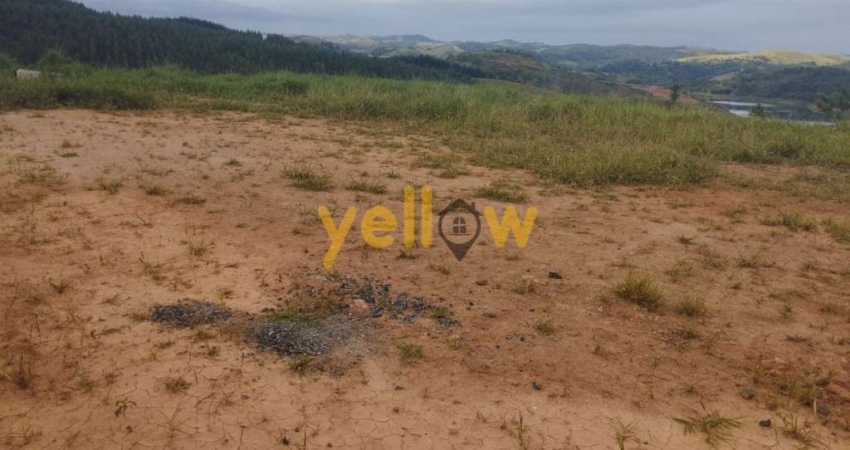 Terreno com Vista para Represa