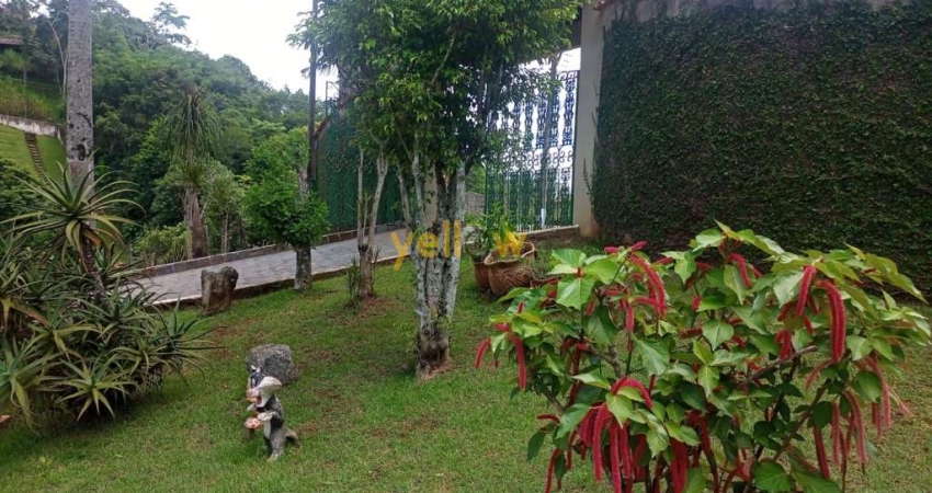 Casa em Condomínio Fechado em Santa Isabel - Santa Isabel, SP