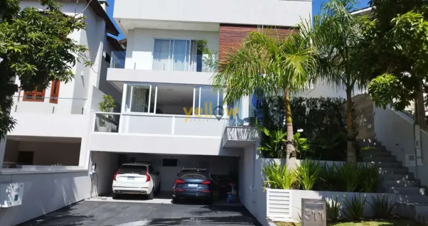 Casa de luxo em condomínio fechado em Arujá 5 com 5 dormitórios e 290m² por R$ 3.8 milhões