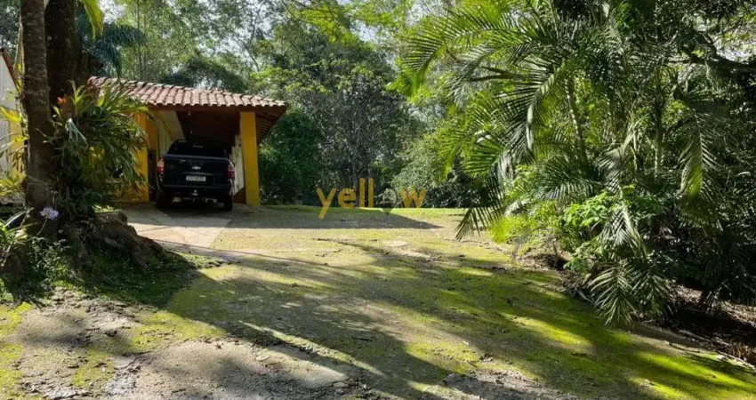 Chácara de 4 dormitórios e 5 banheiros em Santa Isabel por R$ 850.000 - Granja Urupês.