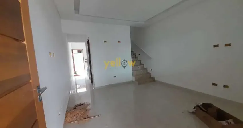 'Casa à Venda em Vila Itaqua Mirim - 3 Dormitórios e Suíte'