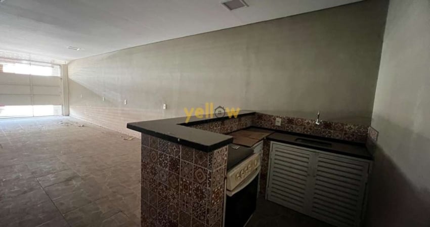 Casa à Venda em Arujá: 3 Dorms, 1 Suíte, 279m² por R$500 mil