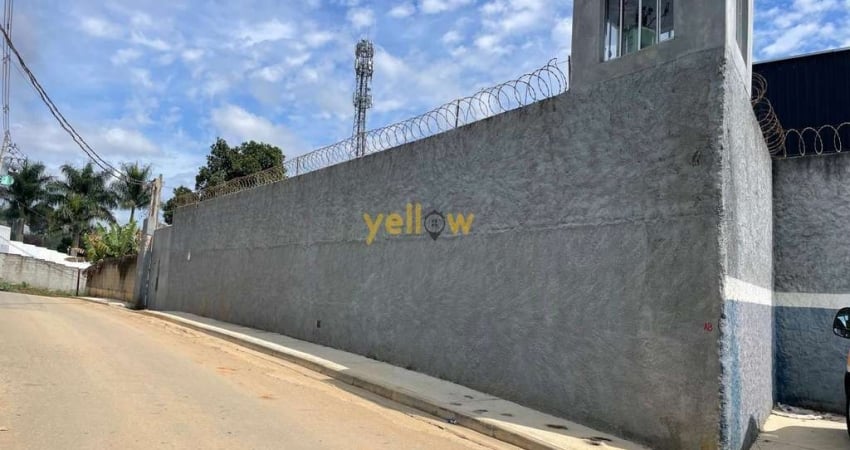 Galpão para Locação em Itaquaquecetuba - 760m², 4 Banheiros