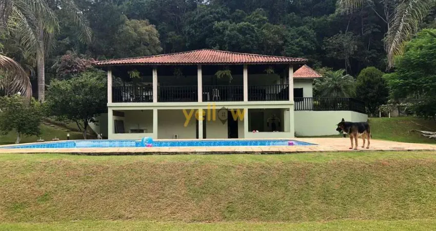 Chácara em Arujá: 500m², 4 Dorms, 3 Suítes à Venda - R$1,6M