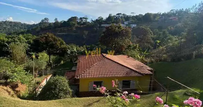 Casa à Venda em Igaratá - Recanto das Águas, 100m², R$650k