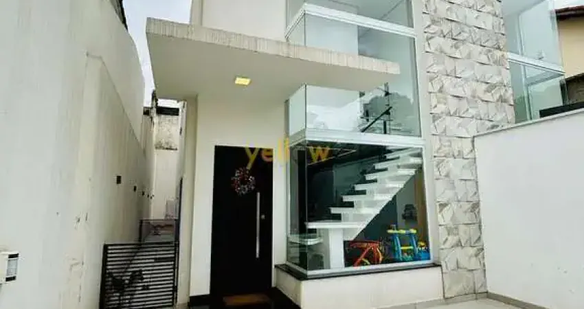 Casa à Venda em Arujá Center Ville: 3 Suítes, 136m², R$950mil