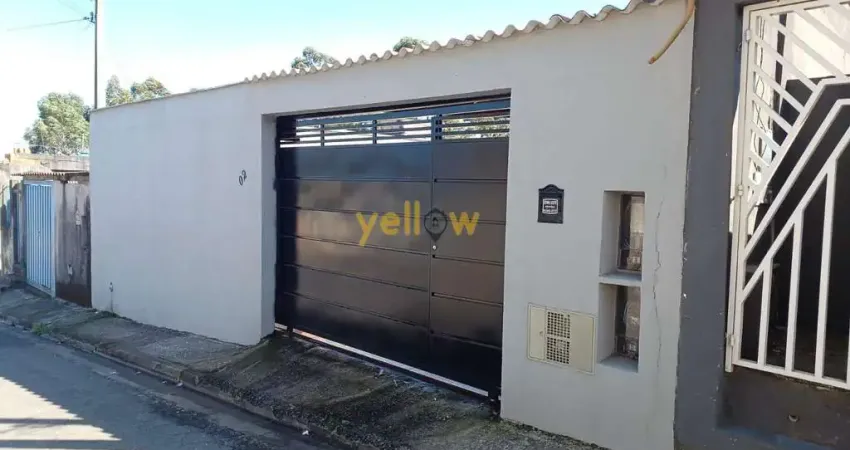 Casa à Venda em Jardim Pinheiro, Arujá: 3 Dorms, 250m² a/t e 125m² a/c R$750mil