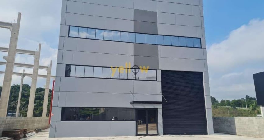 Galpão para Locação em Arujá, Centro Industrial Dellapar I - Portão, 760m² de área fabril, terreno de 1560m²
