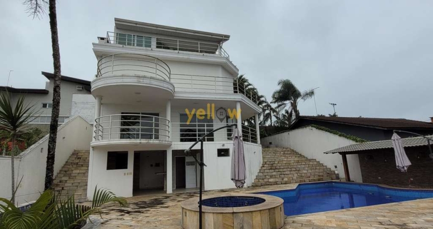 Casa em Condomínio Fechado em Arujá – 4 Suítes, 300m² à Venda e Locação