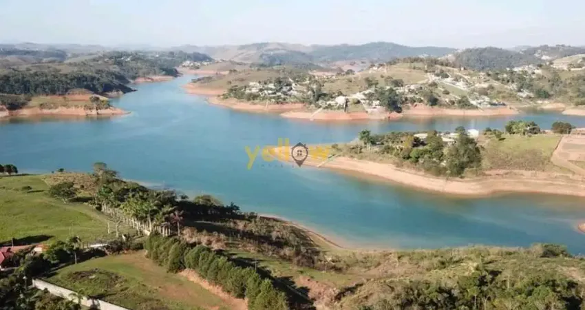 Chácara à Venda em Igaratá, 6 Quartos, 600m² no Recanto Sossego