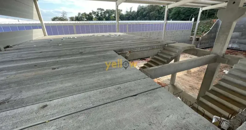 Galpão para locação em Arujá, Portão, 2680m² de área útil