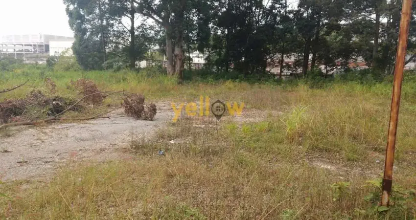 Casa comercial para alugar no Parque São Pedro, Itaquaquecetuba