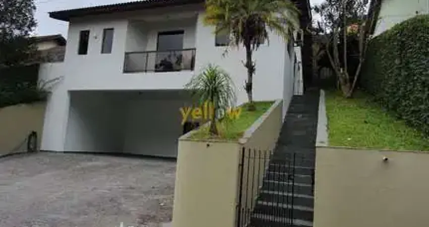 Casa em condomínio fechado com 3 quartos para alugar no Arujá Country Club, Arujá