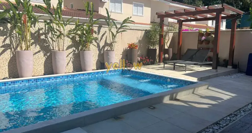 Casa em condomínio fechado no limoeiro arujá, 3 suítes, 183m²