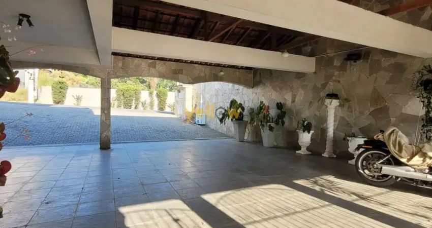 Casa em condomínio fechado em arujazinho iv, arujá – 3 suítes