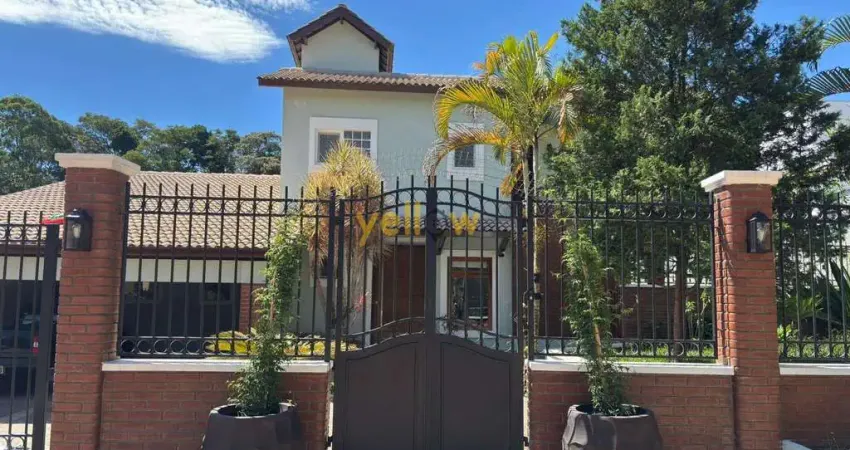 Casa em Condomínio Fechado em Chácaras Colinas Verdes- Arujá