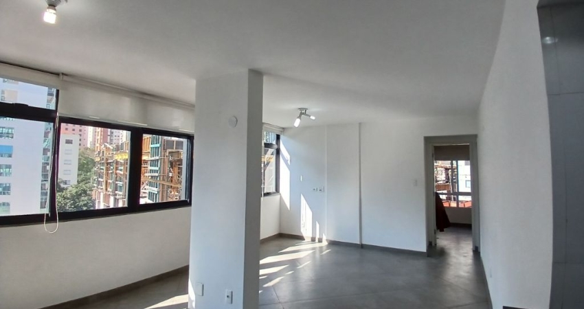 Apartamento com 2 quartos para alugar na Avenida Brigadeiro Luís Antônio, 3185, Jardim Paulista, São Paulo