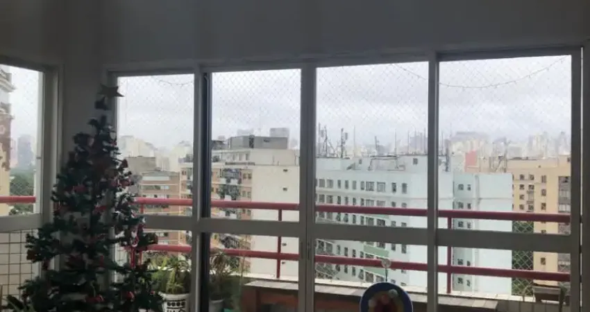 Alugo no bairro do Itaim Bibi, amplo Apartamento 3 suites 3 vagas de garagem