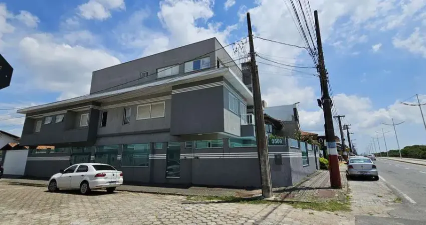 Casa com 7 quartos à venda no Meia Praia, Navegantes
