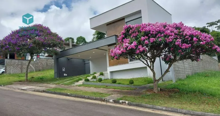 Casa com 3 suítes sendo uma master no Condomínio Residencial Alvim / Juiz de Fora - MG