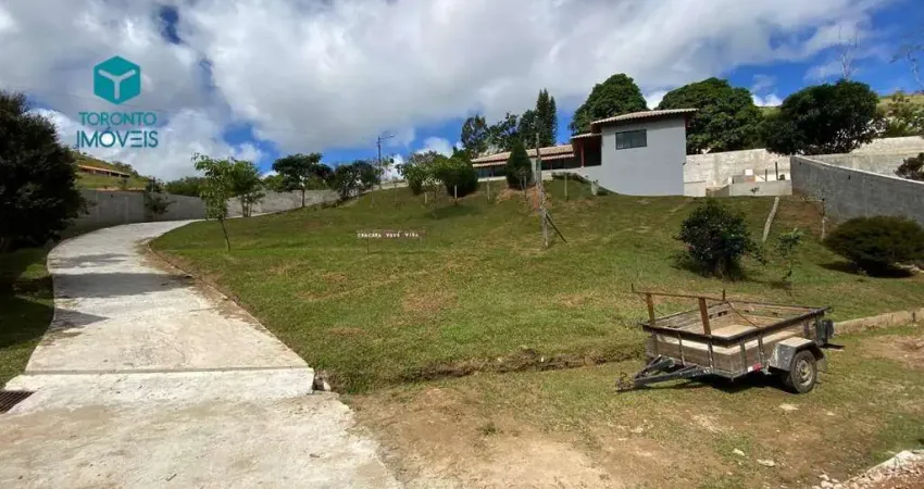 Granja com 350m² e uma suíte com closet no bairro Grama - Juiz de Fora MG