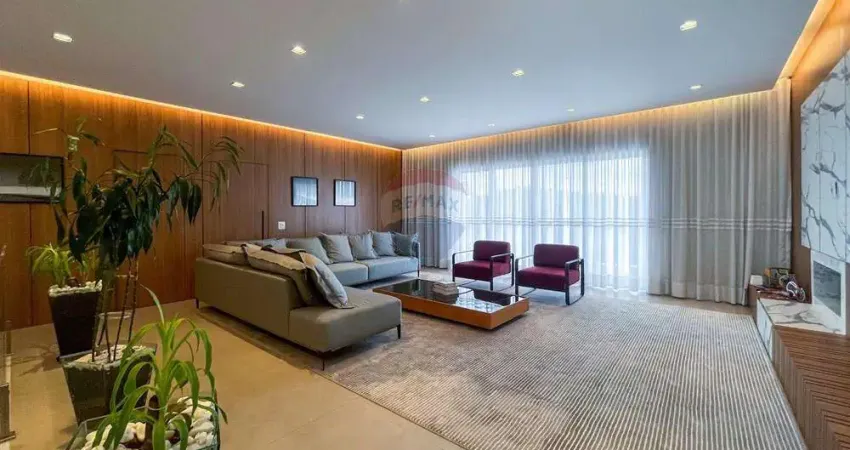 Luxuosa residência com 5 suítes, lazer completo e conforto incomparável