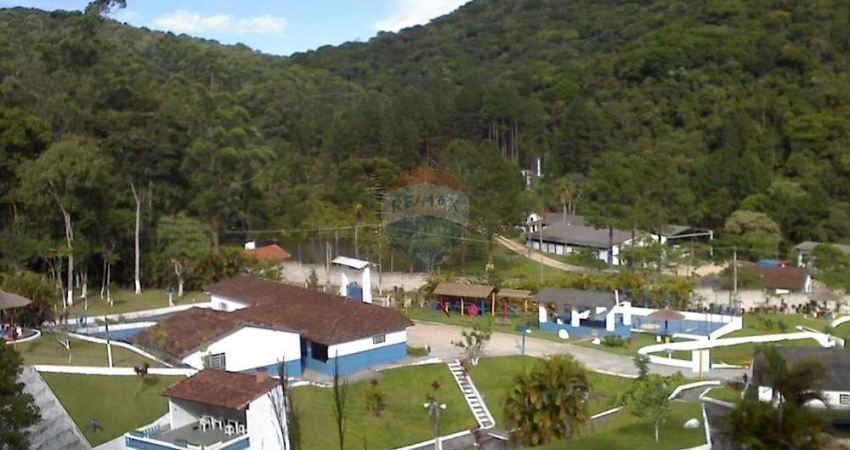 Sítio à Venda  com 15 hectares no Bairro de Quatinga, Mogi das Cruzes - São Paulo