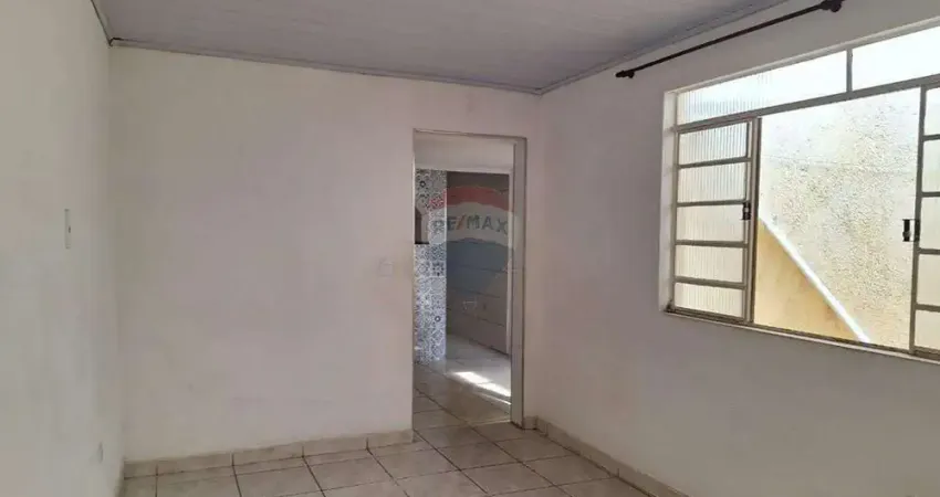 Casa com 2 quartos para alugar no Jardim Elisio, São Paulo