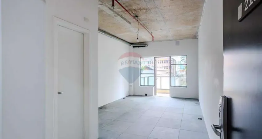 Conjunto comercial novo, 32 mts, 1 vaga com sacada na melhor localização na barra funda, próximo ao metrô.