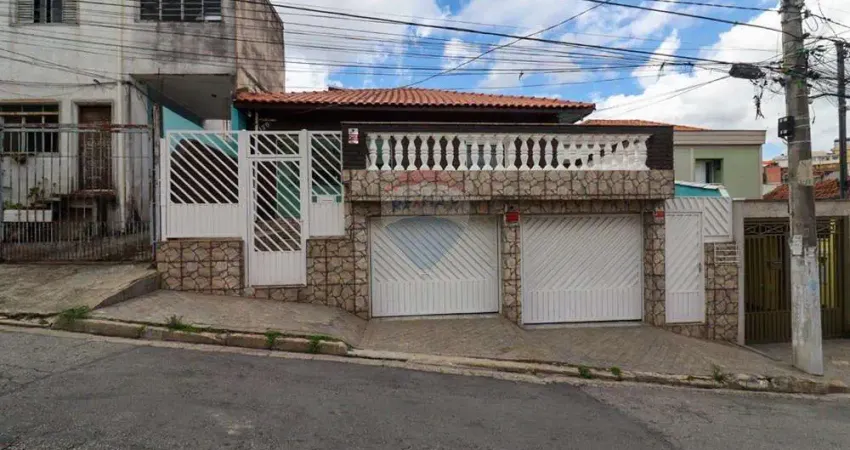 Casa moderna e encantadora em pirituba – 4 dormitórios, suíte com banheira, área gourmet, jardim iluminado e muito mais.