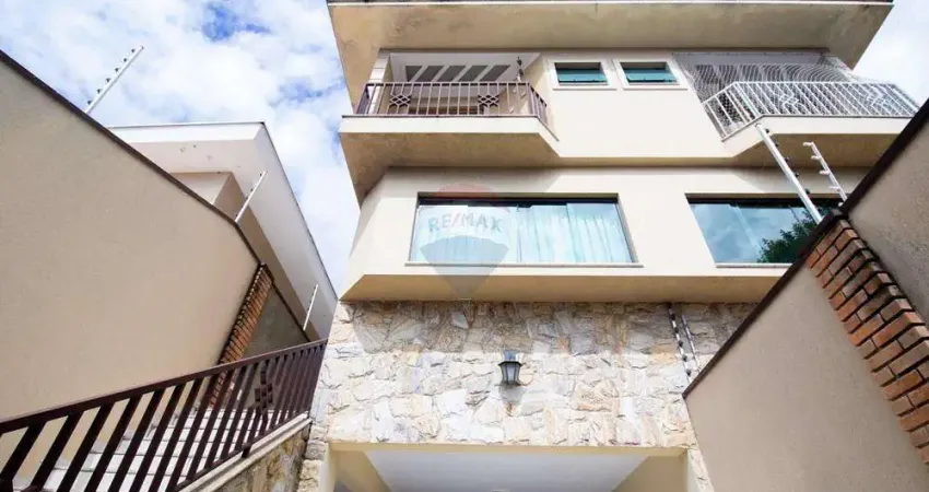 Sobrado à Venda no Parque São Domingos | 3 Dormitórios, 1 Suíte e 3 Vagas