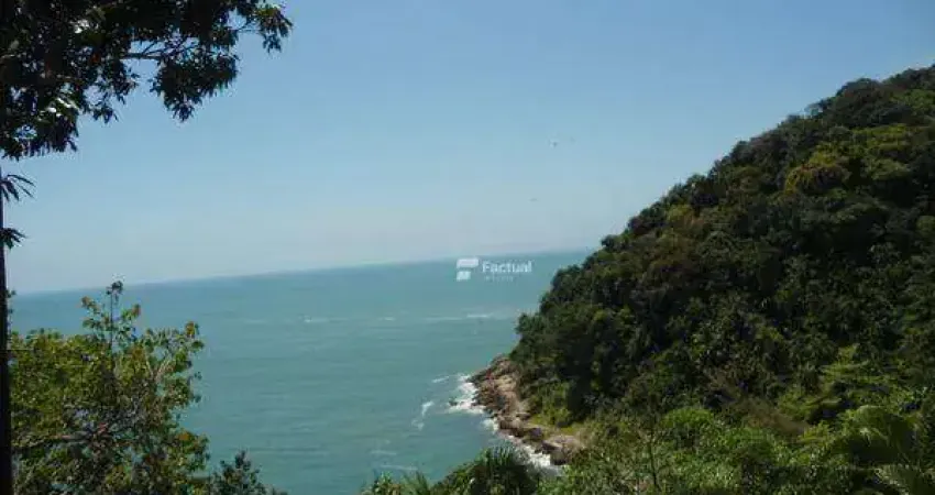 Casa com 7 dormitórios à venda, 500 m² por R$ 2.950.000,00 - Morro Sorocotuba - Guarujá/SP