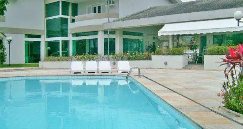 Casa com 6 dormitórios à venda, 900 m² por R$ 5.000.000,00 - Acapulco - Guarujá/SP