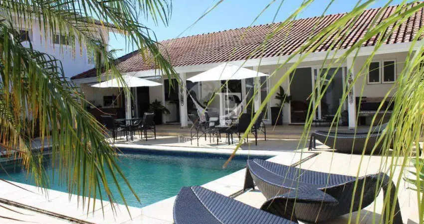 Casa com 4 dormitórios à venda, 480 m² por R$ 3.200.000,00 - Acapulco - Guarujá/SP