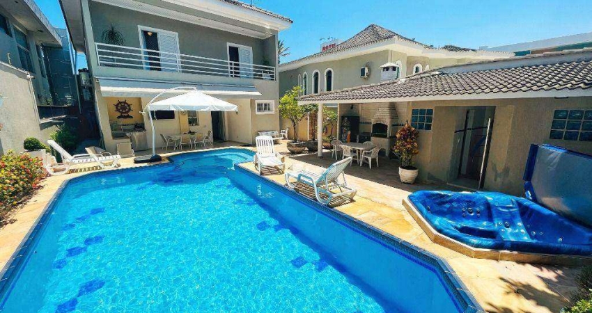 Casa com 6 quartos sendo 4 suítes à venda, 340 m² por R$ 2.500.000 - Enseada - Guarujá/SP